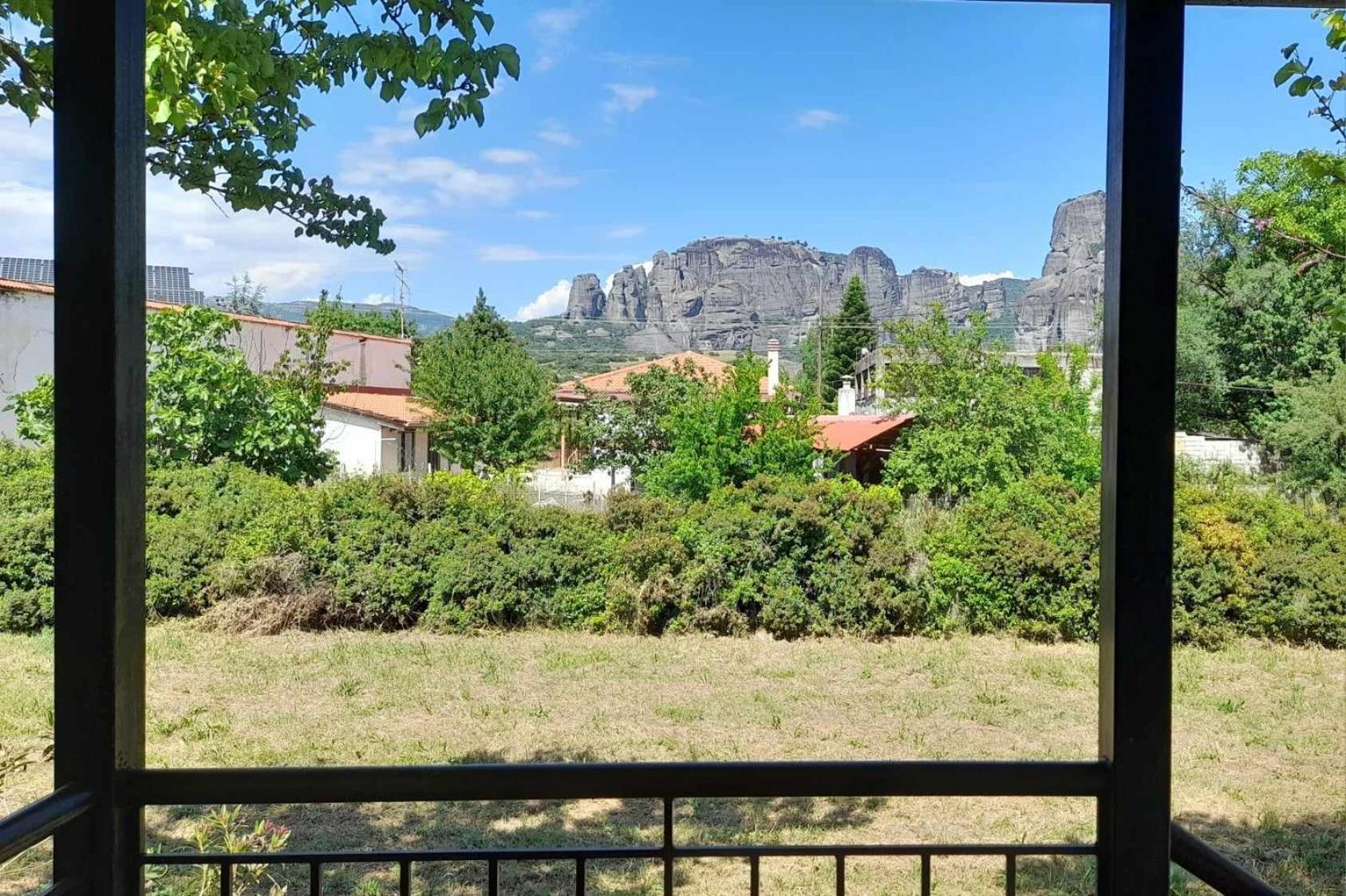 Meteora Garden Bed and Breakfast Kalampaka Exteriör bild